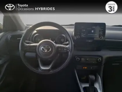 Photo 8 Toyota Yaris  116h Design 5p
