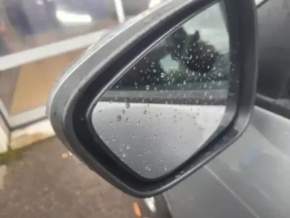 Photo 13 Ford Kuga  2.5 Duratec 180ch Hybrid FlexiFuel Titanium Powershift