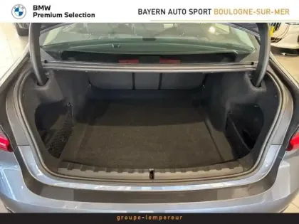 Photo 6 BMW Serie 3 Série 3 318dA 150ch Business Design