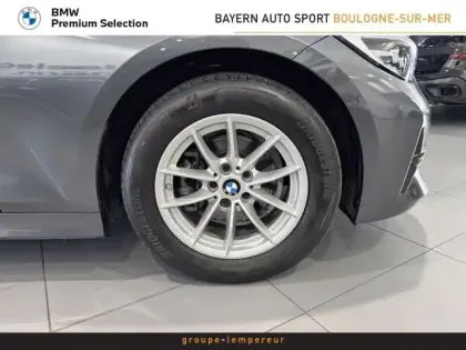 Photo 11 BMW Serie 3 Série 3 318dA 150ch Business Design