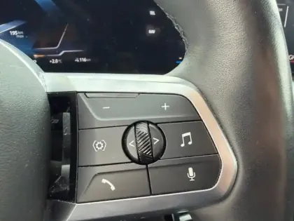 Photo 10 BMW X1  ieDrive20 204ch M Sport