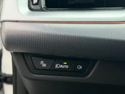 Photo 9 BMW X1  ieDrive20 204ch M Sport