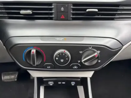 Photo 14 Hyundai I20  1.0 T-GDi 100ch Intuitive DCT-7