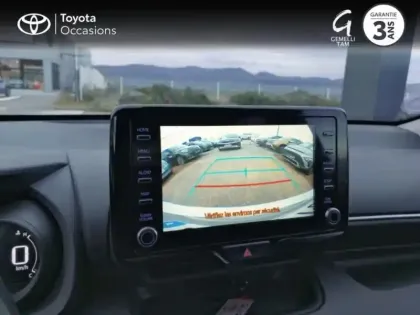 Photo 14 Toyota Yaris  116h Design 5p MY22