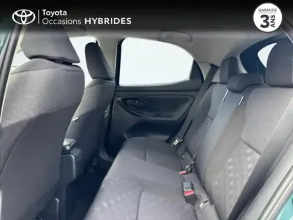 Photo 26 Toyota Yaris  116h Design 5p MC24