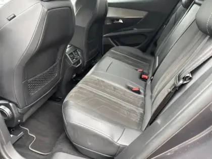 Photo 11 Peugeot 3008  HYBRID 225ch GT Pack e-EAT8