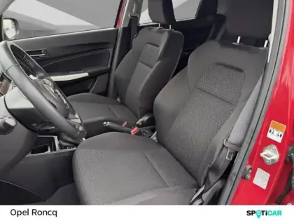 Photo 10 Suzuki Swift  1.2 Dualjet Hybrid 83ch Privilège Auto