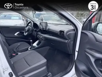 Photo 12 Toyota Yaris  120 VVT-i Dynamic 5p MY22