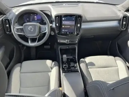 Photo 5 Volvo Xc40  B3 163ch Plus DCT 7