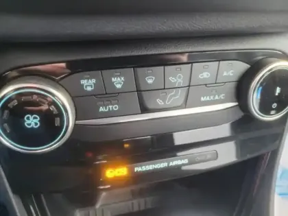 Photo 12 Ford Puma  1.0 EcoBoost 125ch mHEV Titanium DCT7