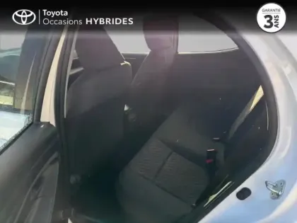 Photo 6 Toyota Yaris  116h Dynamic 5p MY22