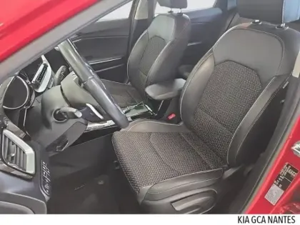 Photo 12 Kia Xceed  1.6 GDi 105ch + Plug-In 60.5ch Active DCT6