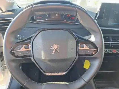 Photo 11 Peugeot 208  1.2 PureTech 75ch S&S Active