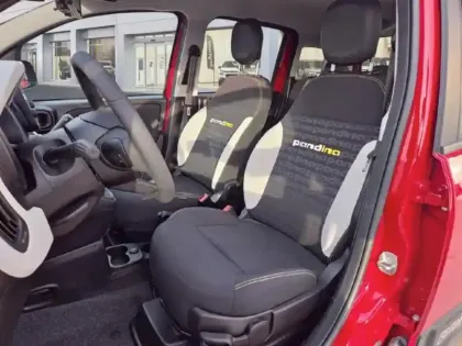 Photo 9 Fiat Panda  Pandina 1.0 65ch BSG S&S Cross