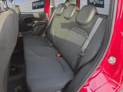 Photo 10 Fiat Panda  Pandina 1.0 65ch BSG S&S Cross