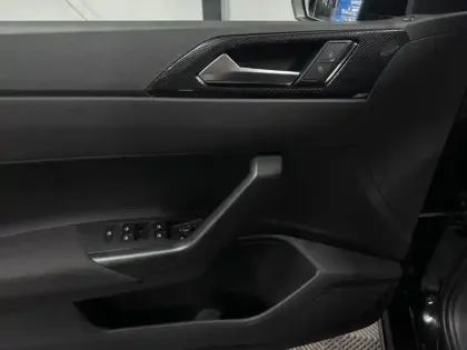 Photo 12 Volkswagen Polo  1.0 TSI 95ch VW Edition DSG7