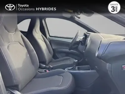 Photo 5 Toyota Aygo  X 116h Graphic