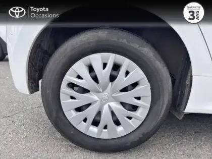 Photo 5 Toyota Yaris  120 VVT-i Dynamic 5p MY22