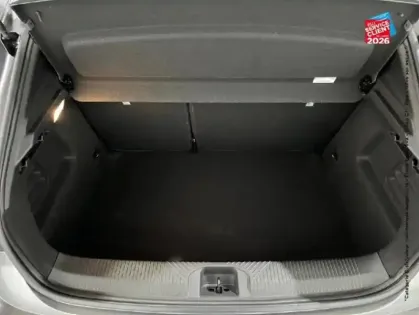 Photo 13 Renault Clio  1.8 E-Tech 160ch full hybrid Techno