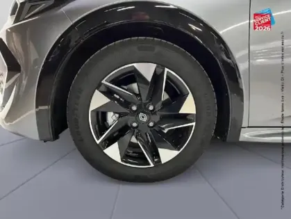 Photo 9 Renault Clio  1.8 E-Tech 160ch full hybrid Techno