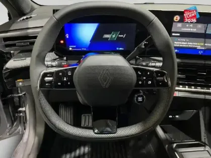 Photo 11 Renault Clio  1.8 E-Tech 160ch full hybrid Techno