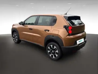 Photo 6 Fiat Grande Panda  1.2 Hybrid 100ch Icône eDCT6