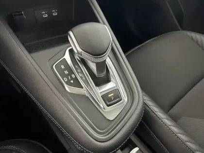 Photo 12 Renault Symbioz  E-Tech full hybrid 145