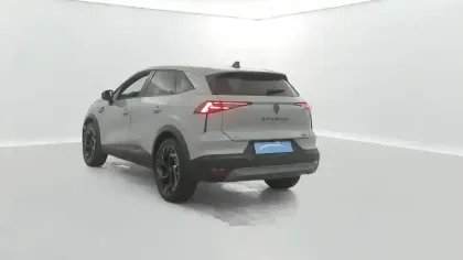Photo 57 Renault Symbioz  E-Tech full hybrid 145