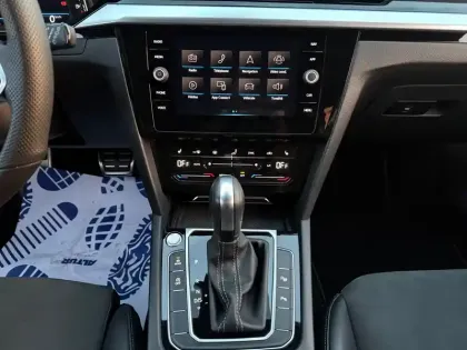 Photo 12 Volkswagen Arteon  Shooting Brake 2.0 TDI EVO SCR 150 DSG7