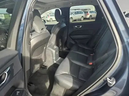 Photo 5 Volvo Xc60  T6 AWD Hybride rechargeable 253 ch+145 ch Geartronic 8