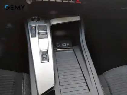 Photo 13 Peugeot 308  BlueHDi 130ch S&S EAT8