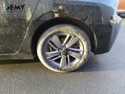 Photo 10 Peugeot 308  BlueHDi 130ch S&S EAT8