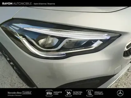 Photo 17 Mercedes GLA  200 d 8G-DCT