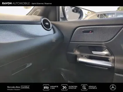 Photo 20 Mercedes GLA  200 d 8G-DCT