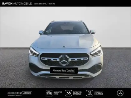 Photo 8 Mercedes GLA  200 d 8G-DCT