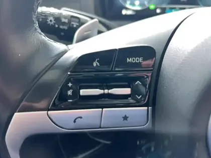 Photo 11 Hyundai Tucson  1.6 T-GDI 230 Hybrid BVA6