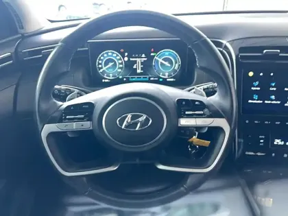 Photo 8 Hyundai Tucson  1.6 T-GDI 230 Hybrid BVA6