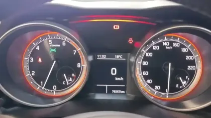 Photo 17 Suzuki Swift  1.2 Dualjet Hybrid