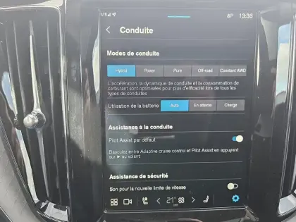 Photo 27 Volvo Xc60  T6 AWD Hybride rechargeable 253 ch+145 ch Geartronic 8