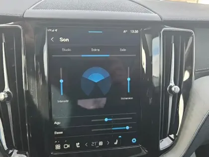 Photo 30 Volvo Xc60  T6 AWD Hybride rechargeable 253 ch+145 ch Geartronic 8