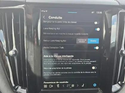 Photo 18 Volvo Xc60  T6 AWD Hybride rechargeable 253 ch+145 ch Geartronic 8