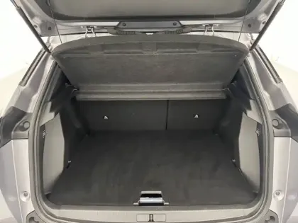 Photo 12 Peugeot 2008  PureTech 130 S&S EAT8