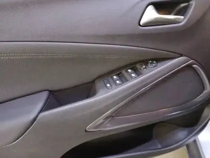 Photo 31 Opel Crossland  1.2 Turbo 130 ch BVA6