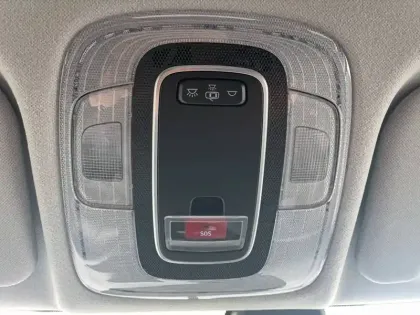 Photo 27 Hyundai Bayon  1.0 T-GDi 100 Hybrid 48V