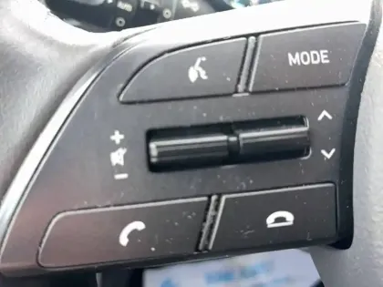 Photo 22 Hyundai Bayon  1.0 T-GDi 100 Hybrid 48V