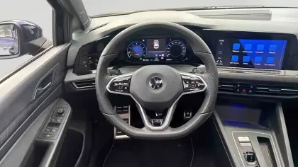 Photo 13 Volkswagen Golf  1.5 eTSI OPF 150 DSG7