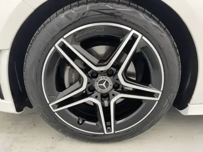 Photo 70 Mercedes Classe A  180 d 7G-DCT