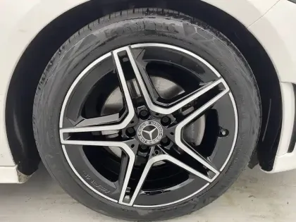 Photo 97 Mercedes Classe A  180 d 7G-DCT