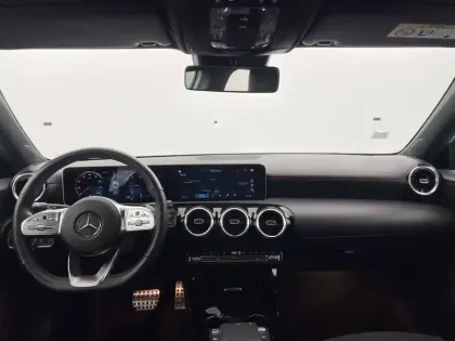 Photo 50 Mercedes Classe A Gén. IV (W177) Ph1 AMG Line 5