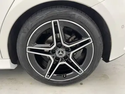 Photo 69 Mercedes Classe A  180 d 7G-DCT